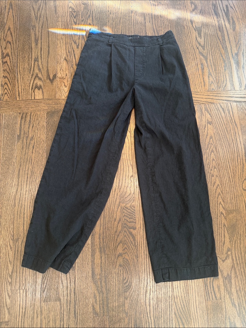 Vince Black Wide-Leg Pleated Trousers